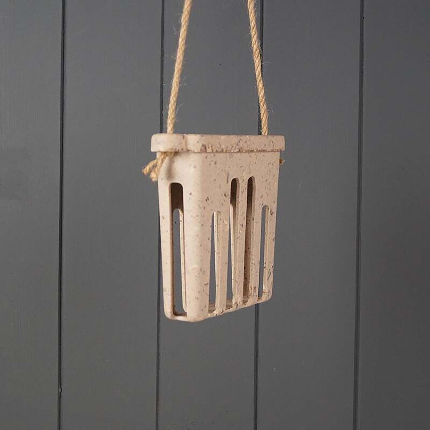 Suet Cake Feeder - Coffee Husks