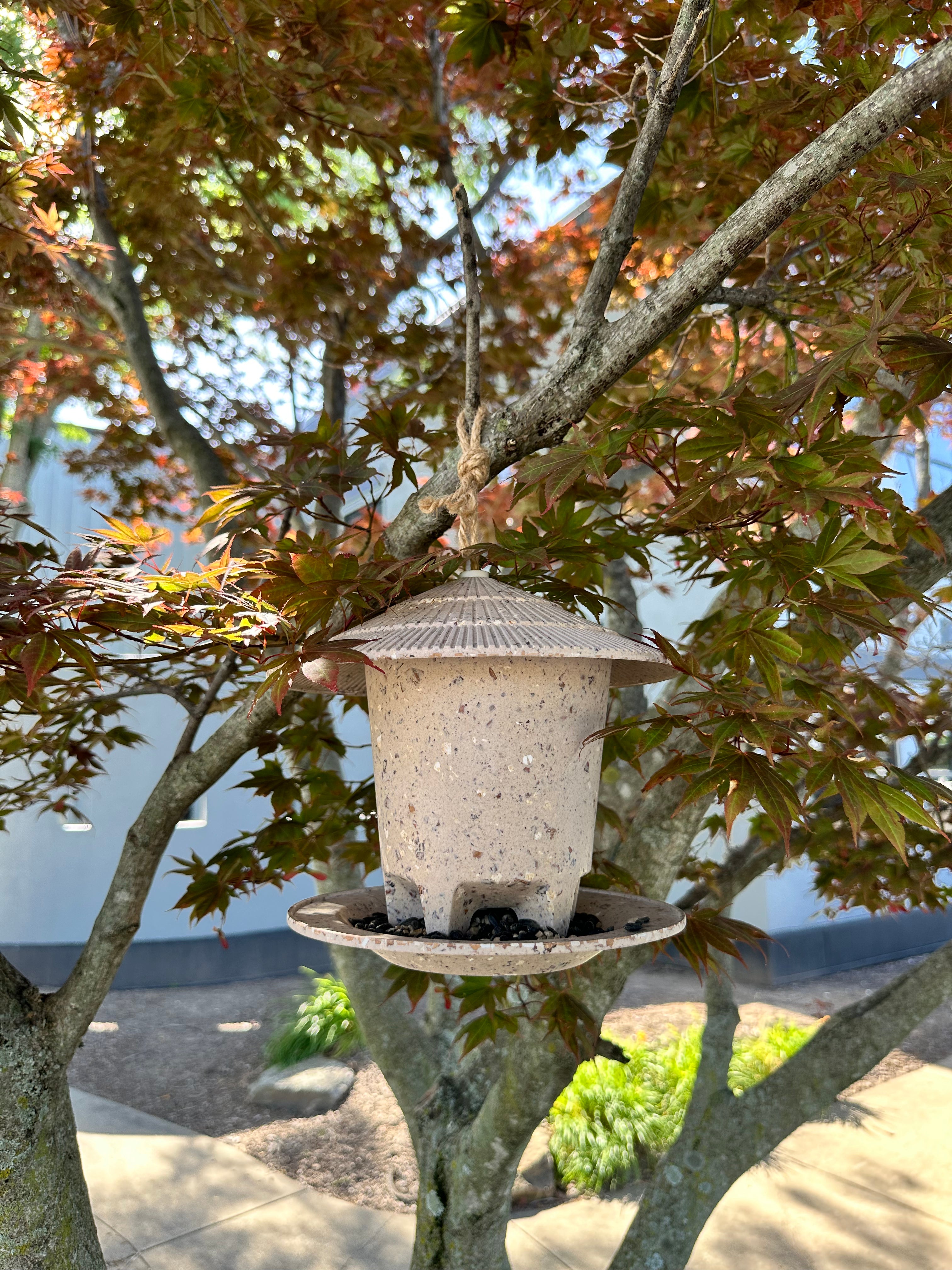 Deluxe Round Bird Feeder - Coffee Husks