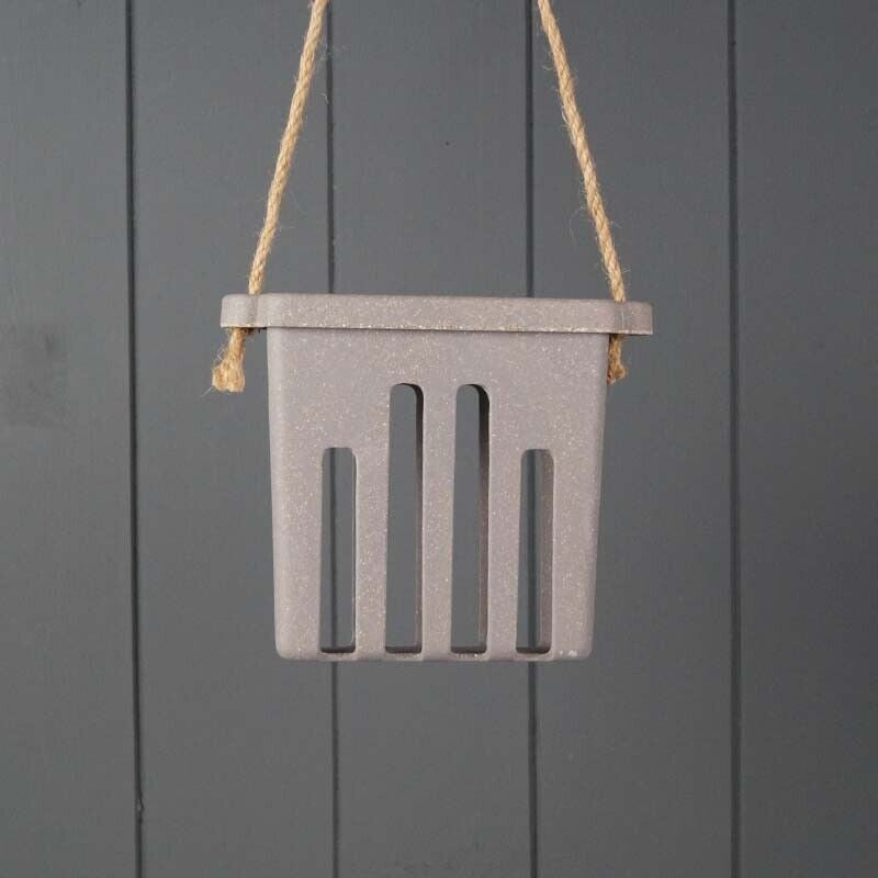 Suet Cake Feeder - Straw