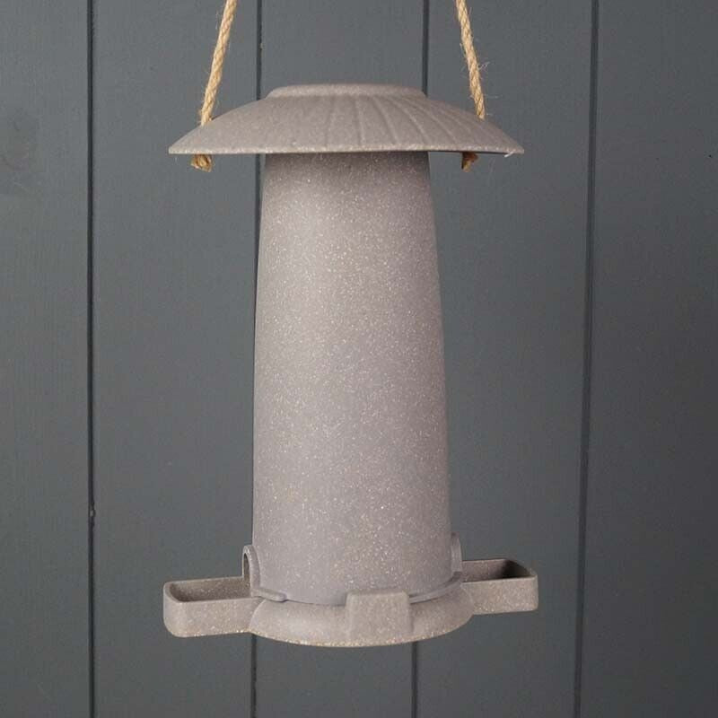 Seed Feeder - Straw