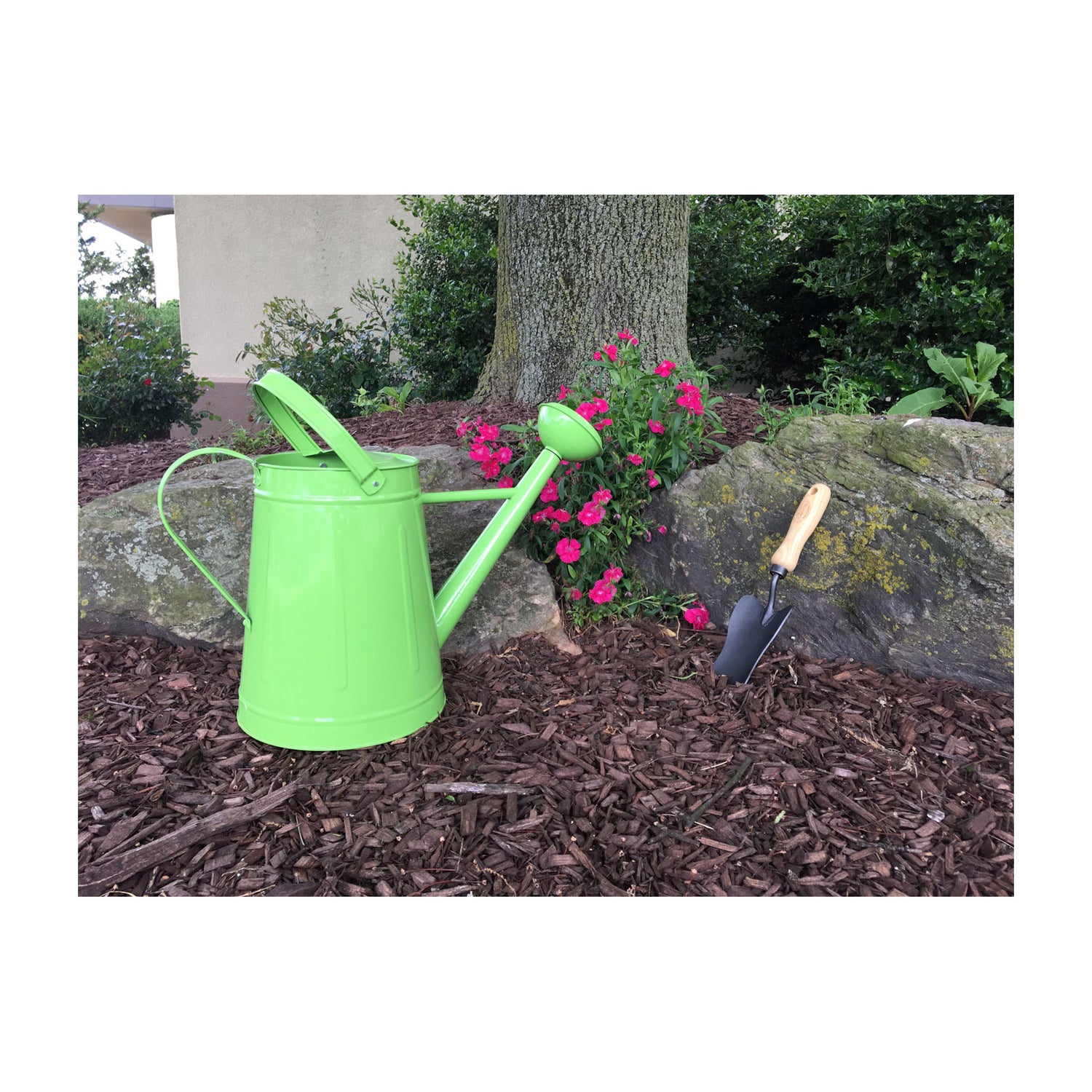 Metal Watering Can - 2.1 gal Green
